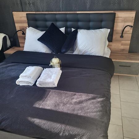 Akwaba Chez Ouli Hotel Levens Eksteriør billede