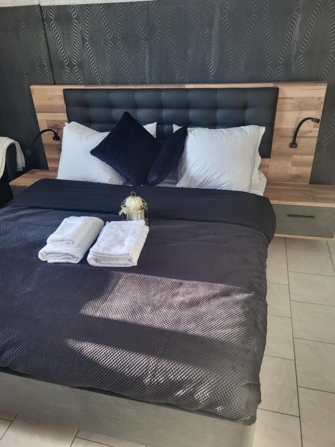 Akwaba Chez Ouli Hotel Levens Eksteriør billede